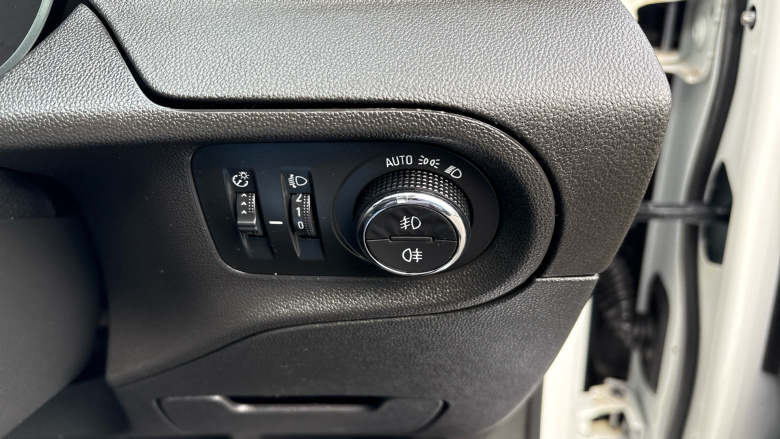 Vauxhall Grandland X 1.2 Turbo Tech Line Nav 5dr Petrol Hatchback